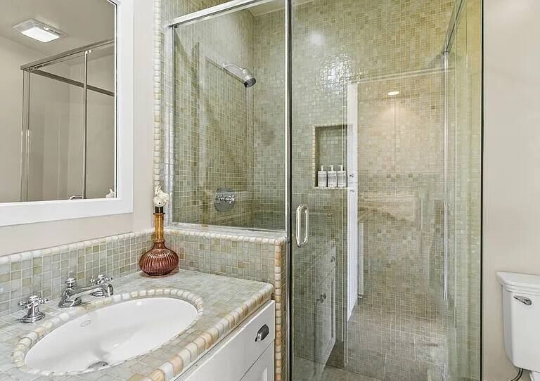 Emerald Ocean Orange County vacation rental photo 36