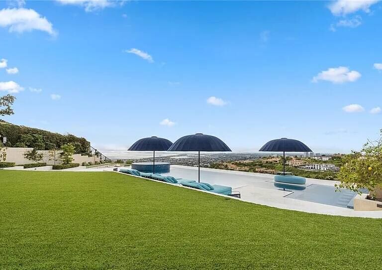 Giorgetta Crest luxury vacation rental in Orange County