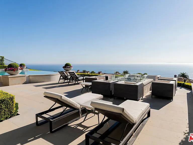 Monarch Emerald Orange County vacation rental photo 3