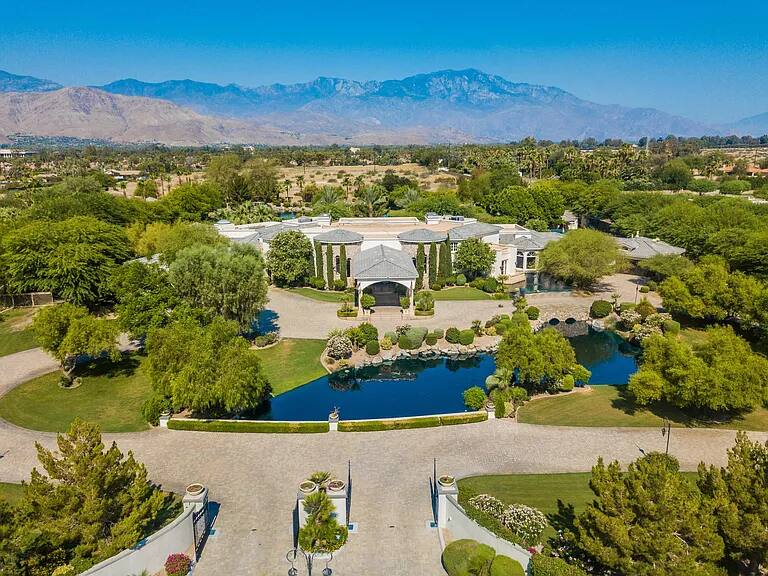 Desert Chateau luxury vacation rental in Palm Springs