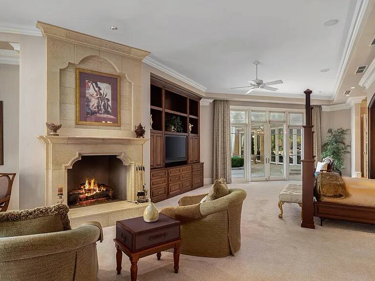 Desert Chateau Palm Springs vacation rental photo 25
