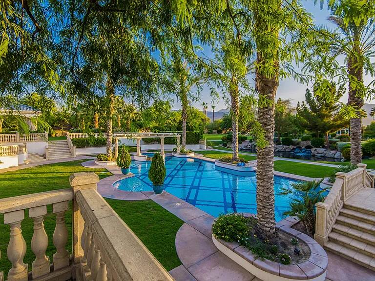 Desert Chateau Palm Springs vacation rental photo 52