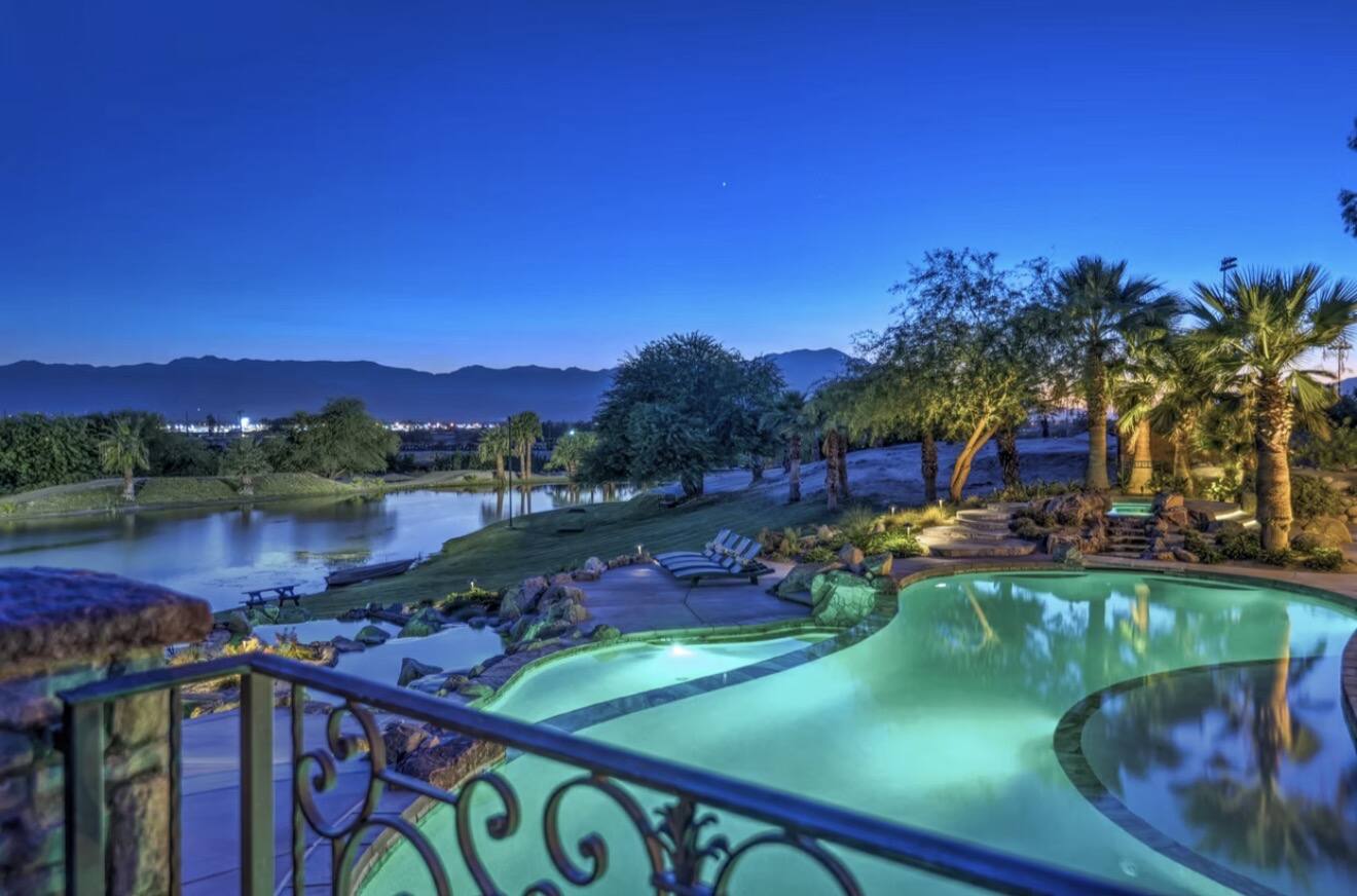 Desert Hearts Palm Springs vacation rental photo 11