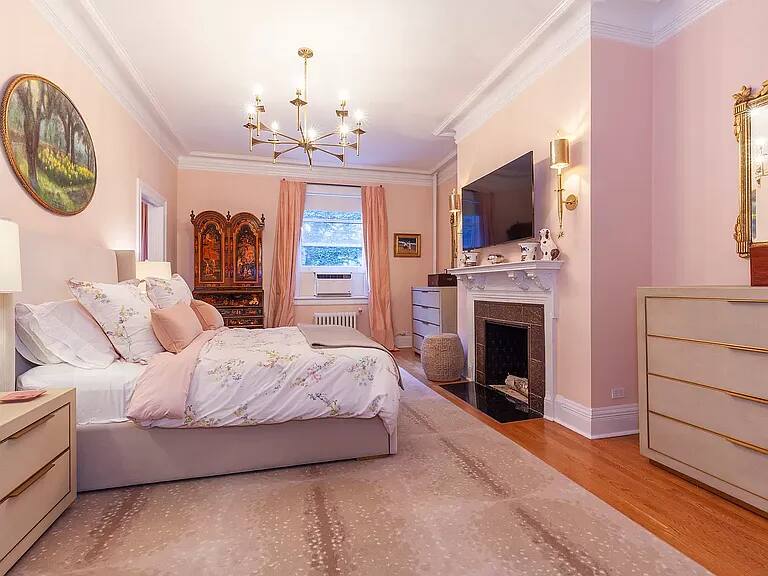 NYC Seven Six luxury vacation rental in New York