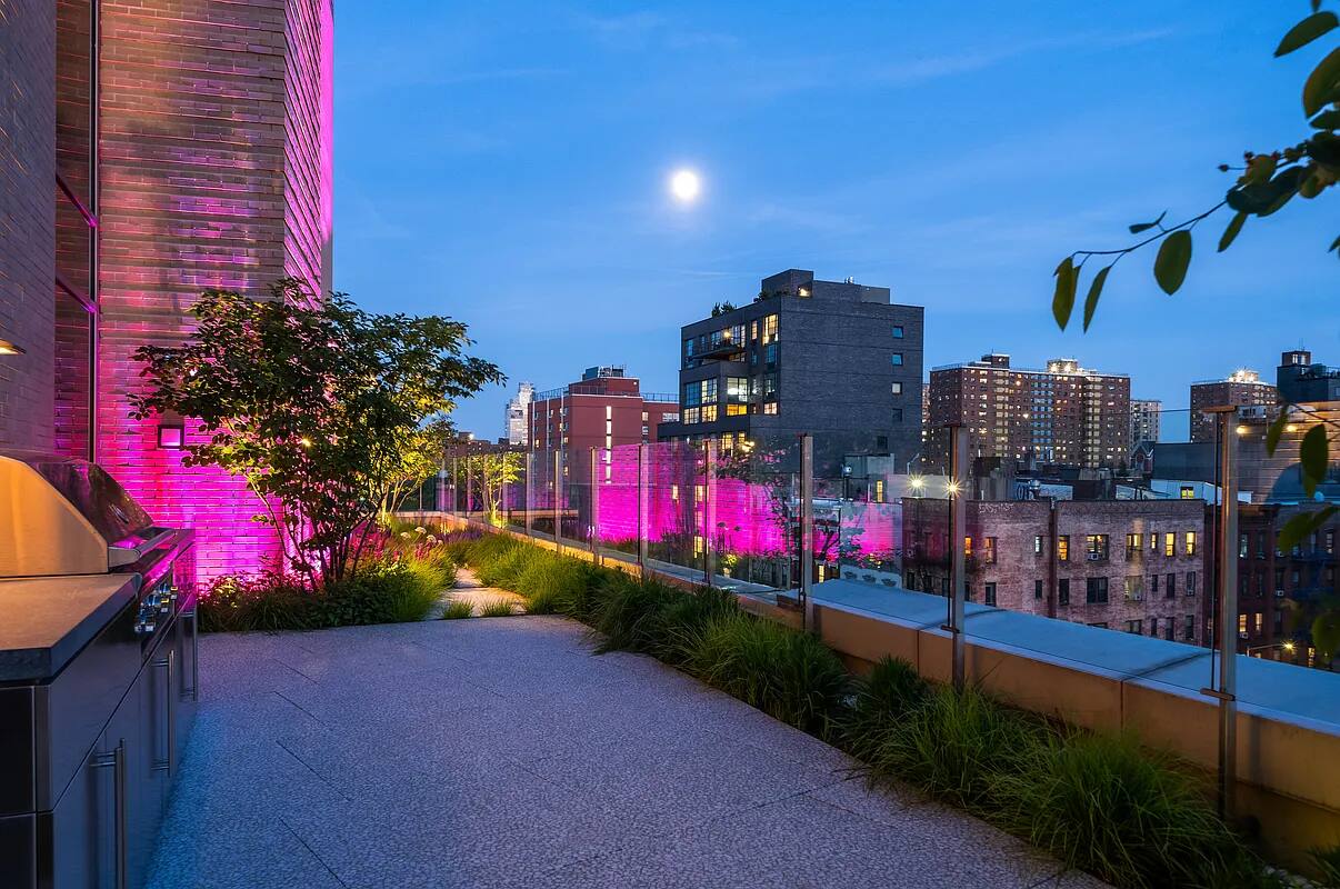 Saota New York vacation rental photo 25