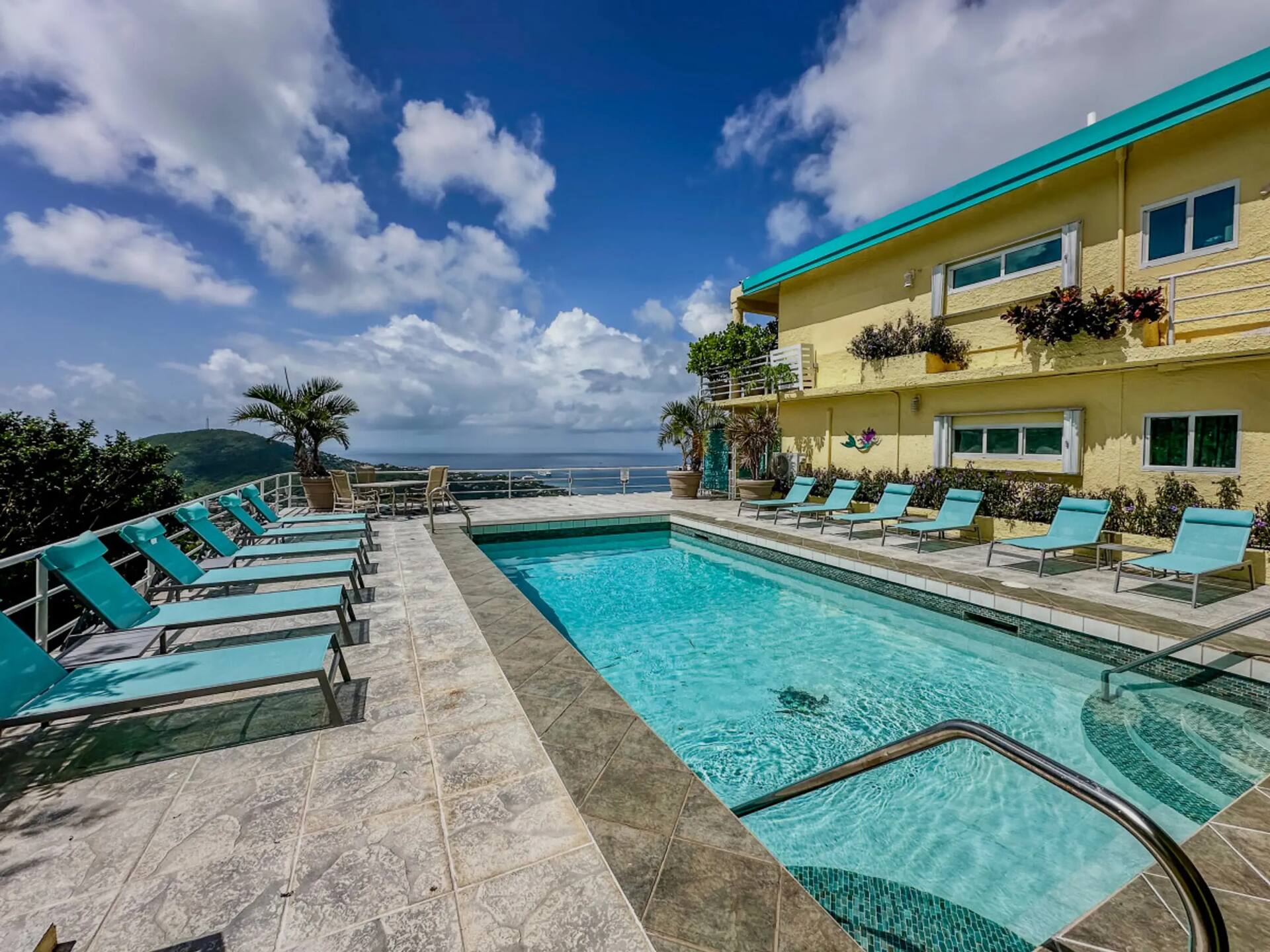 Sunshine Sky Beach luxury vacation rental in US Virgin Islands